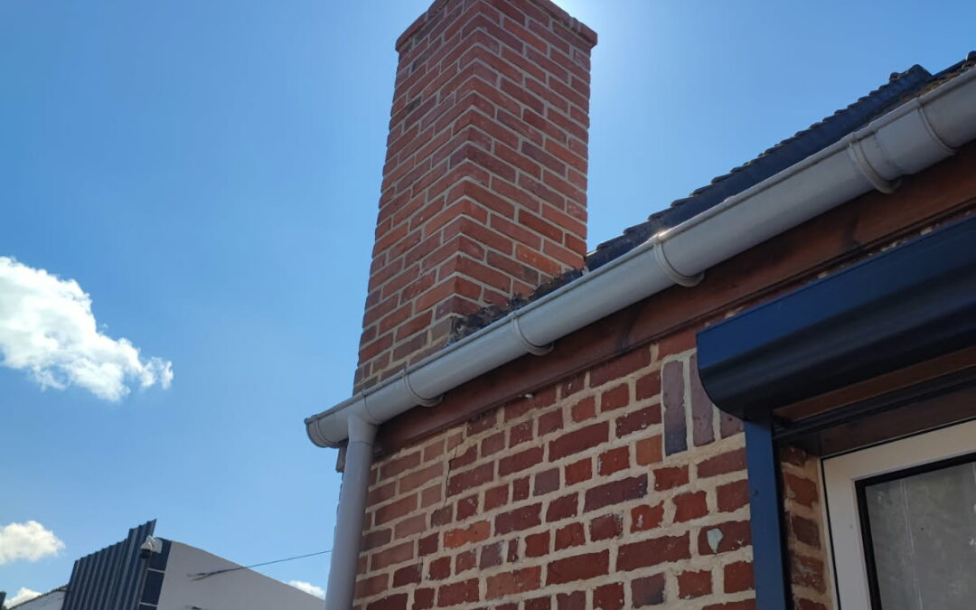 Réfection complète d’une cheminée en briques à Sailly-Labourse